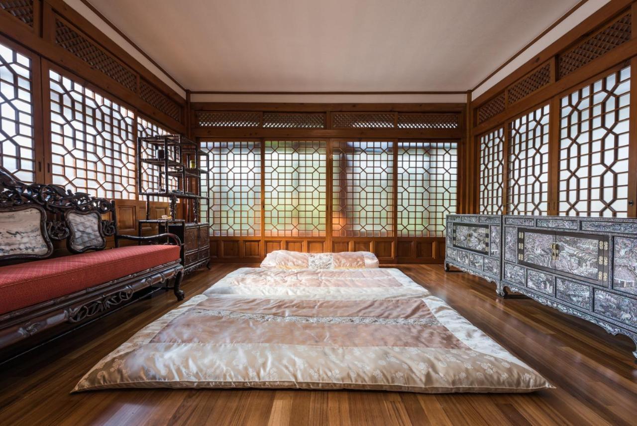 Bonum 1957 Hanok And Boutique Seoul Eksteriør billede