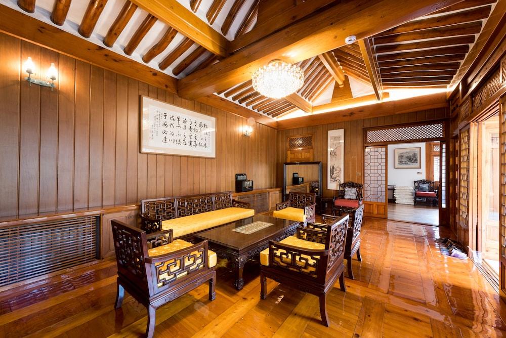 Bonum 1957 Hanok And Boutique Seoul Eksteriør billede