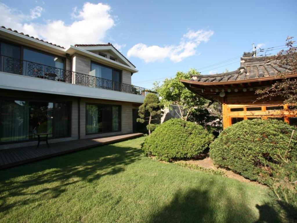 Bonum 1957 Hanok And Boutique Seoul Eksteriør billede