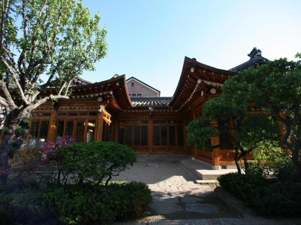 Bonum 1957 Hanok And Boutique Seoul Eksteriør billede